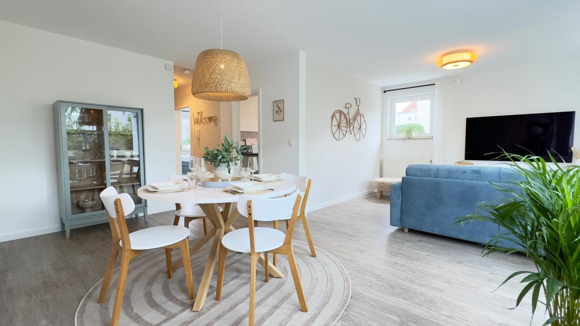 Fewo Am Park - 4P, Boxspringbett, Balkon, Smarttv, Gesundbrunnen, Familienfreundlich Halle  외부 사진